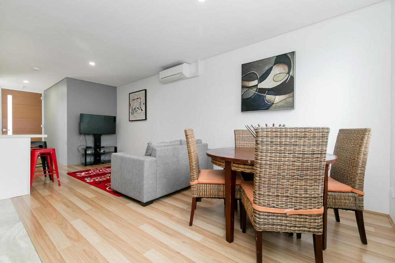 פרת'' 2X2 Modern Apartment Near Airport And City מראה חיצוני תמונה
