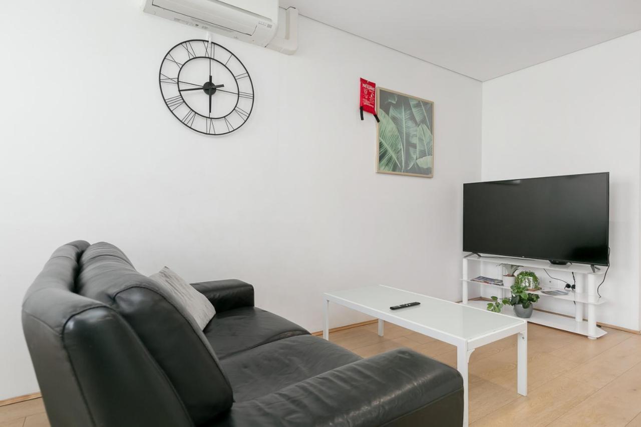 פרת'' 2X2 Modern Apartment Near Airport And City מראה חיצוני תמונה