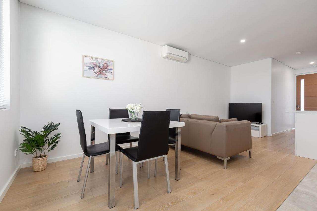 פרת'' 2X2 Modern Apartment Near Airport And City מראה חיצוני תמונה