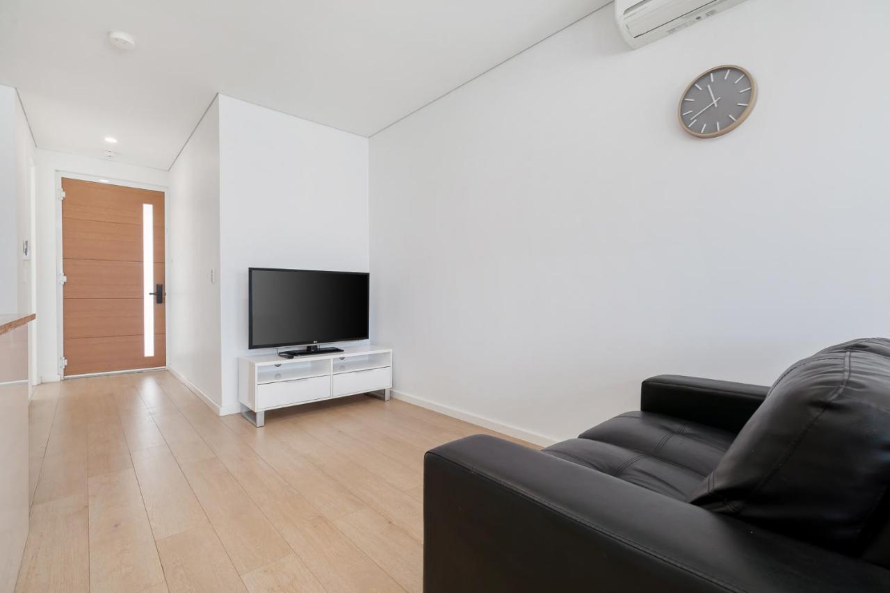 פרת'' 2X2 Modern Apartment Near Airport And City מראה חיצוני תמונה