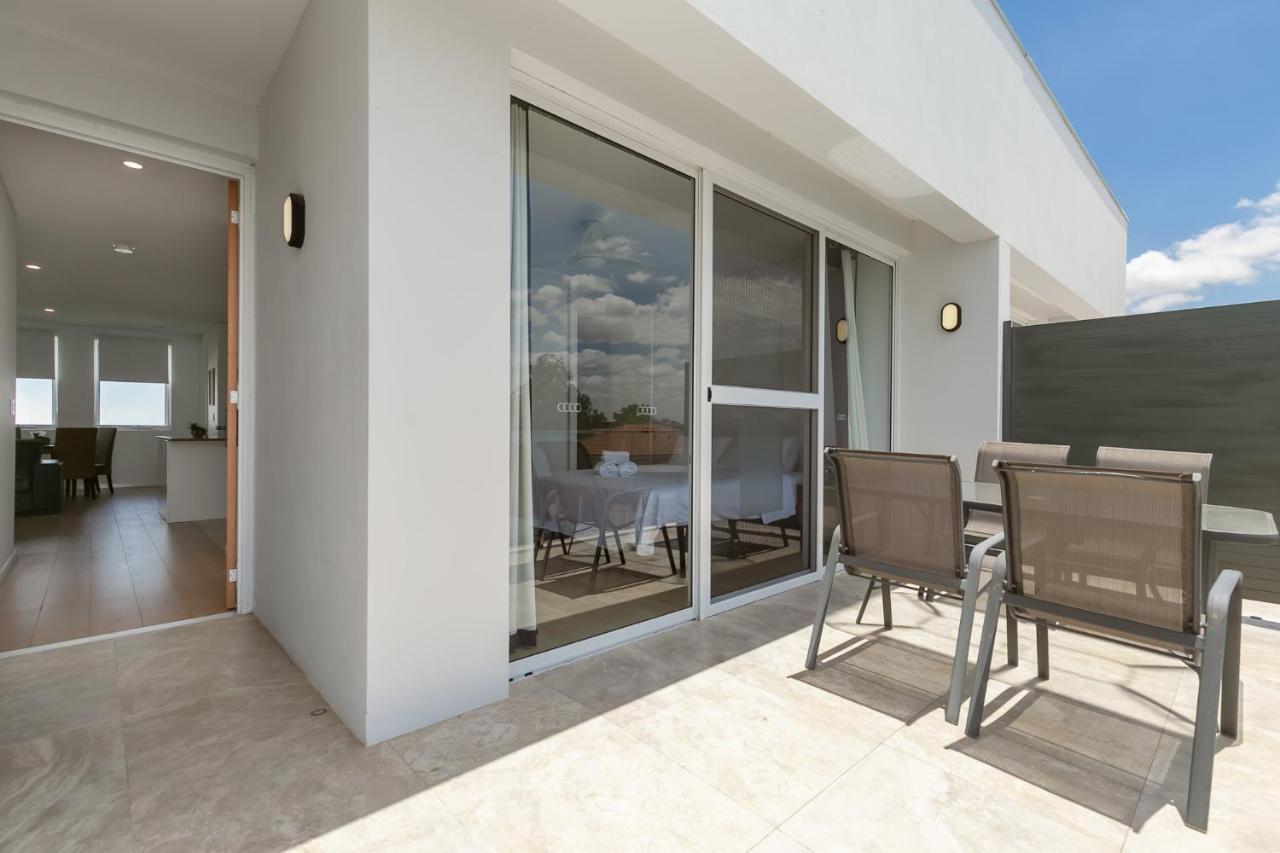 פרת'' 2X2 Modern Apartment Near Airport And City מראה חיצוני תמונה
